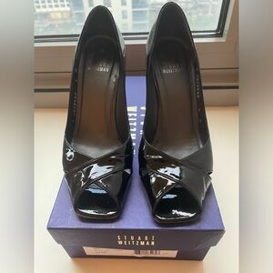 Stuart Weitzman black patent leather evening/cocktail peep toe pumps 6.0M